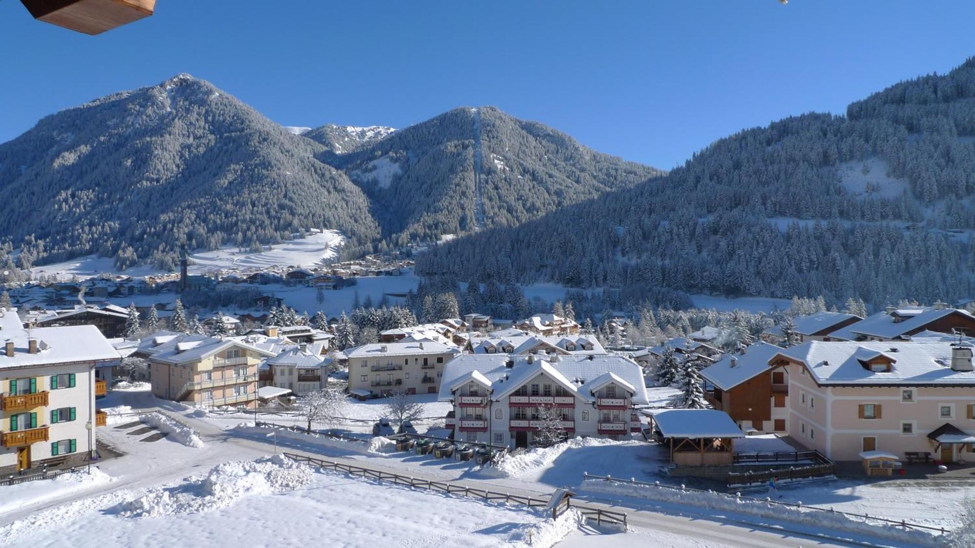 Villa Gemmy Pozza di Fassa Eksteriør billede