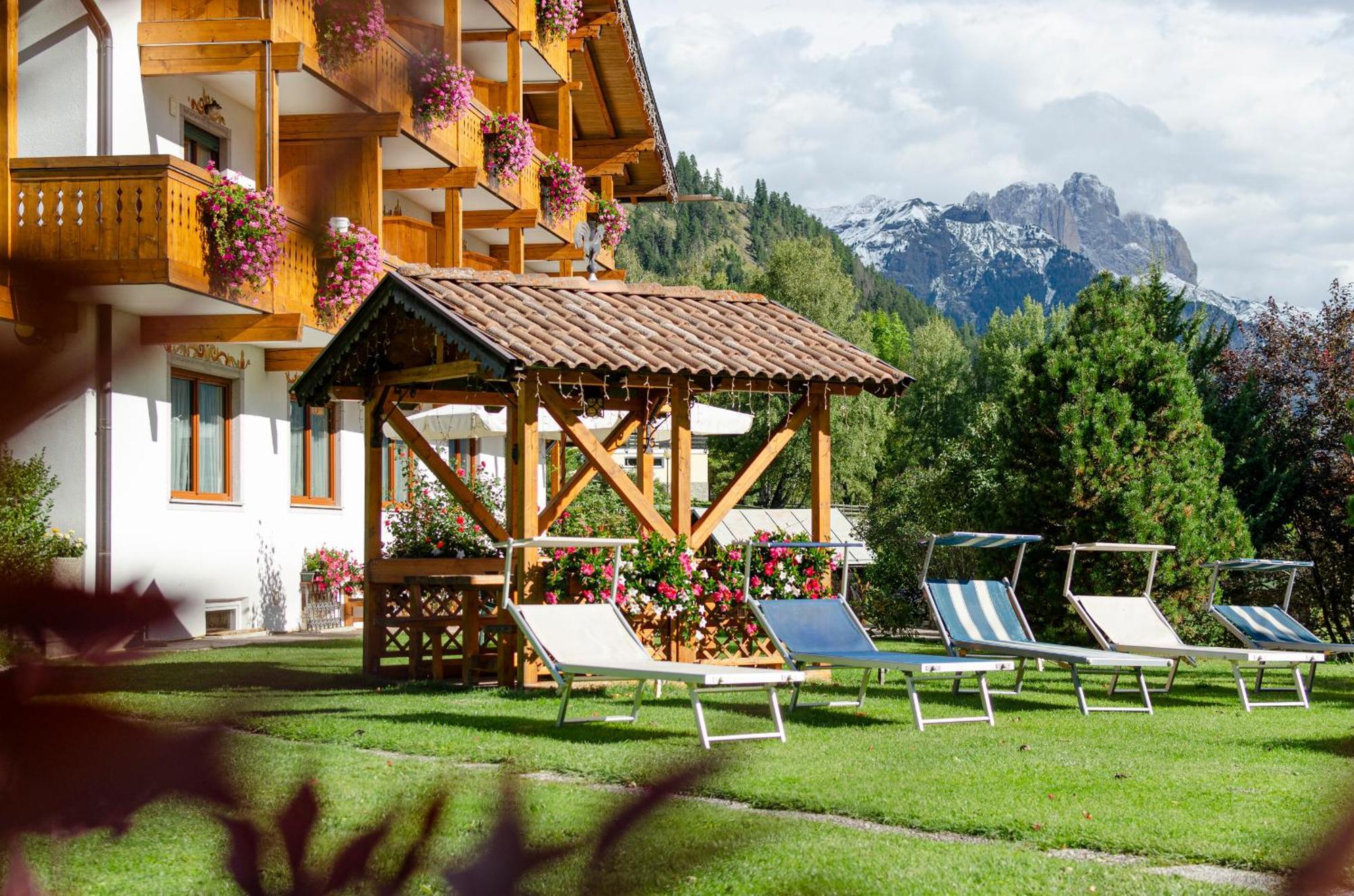 Villa Gemmy Pozza di Fassa Eksteriør billede